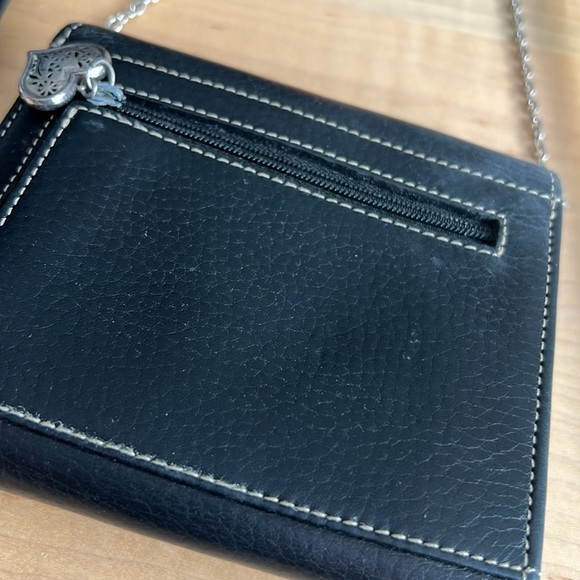 BRIGHTON Wallet Purse Crossbody Black Leather and Silver - Picture 13 of 14